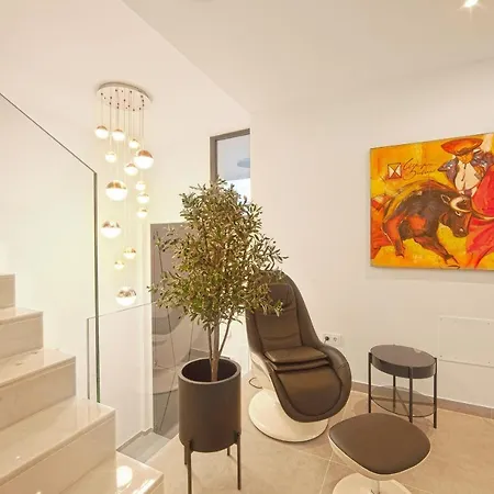 ヴィラ Luxury Tomillo *